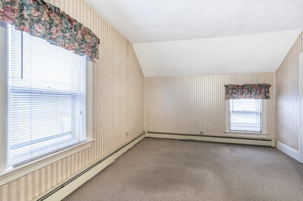 1039 Washington St, Attleboro, MA 02703